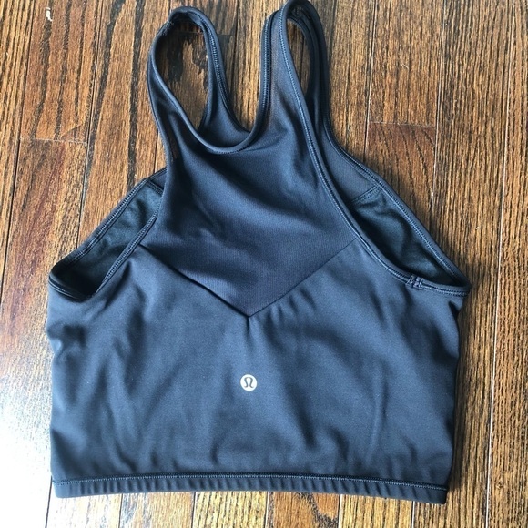 lululemon Women’s Size 6 Black Active Sports Bra Tank w/Mesh design accents - Picture 2 of 5